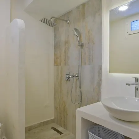 Lorraine By Solo At Hisaroenue 빌라 *