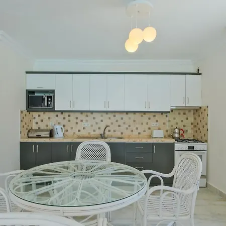 빌라 Lorraine By Solo At Hisaroenue 페티예