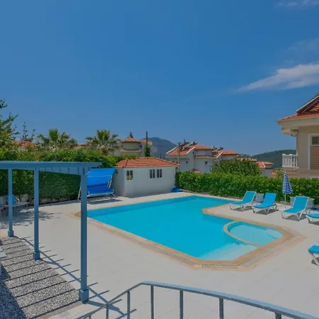 Lorraine By Solo At Hisaroenue * 페티예