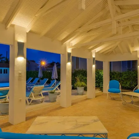 Lorraine By Solo At Hisaroenue *