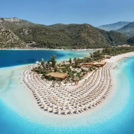 别墅 Lorraine By Solo At Hisaroenue 费特希耶