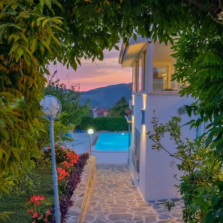 Lorraine By Solo At Hisaroenue 费特希耶